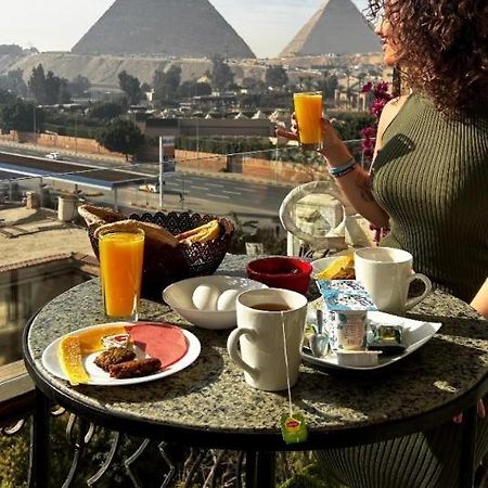 Unique Pyramids Boutique Inn Kafret el-Gabal Esterno foto