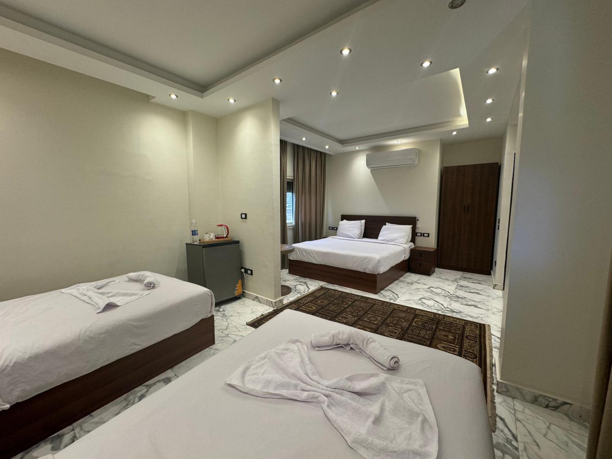 Unique Pyramids Boutique Inn Kafret el-Gabal Esterno foto
