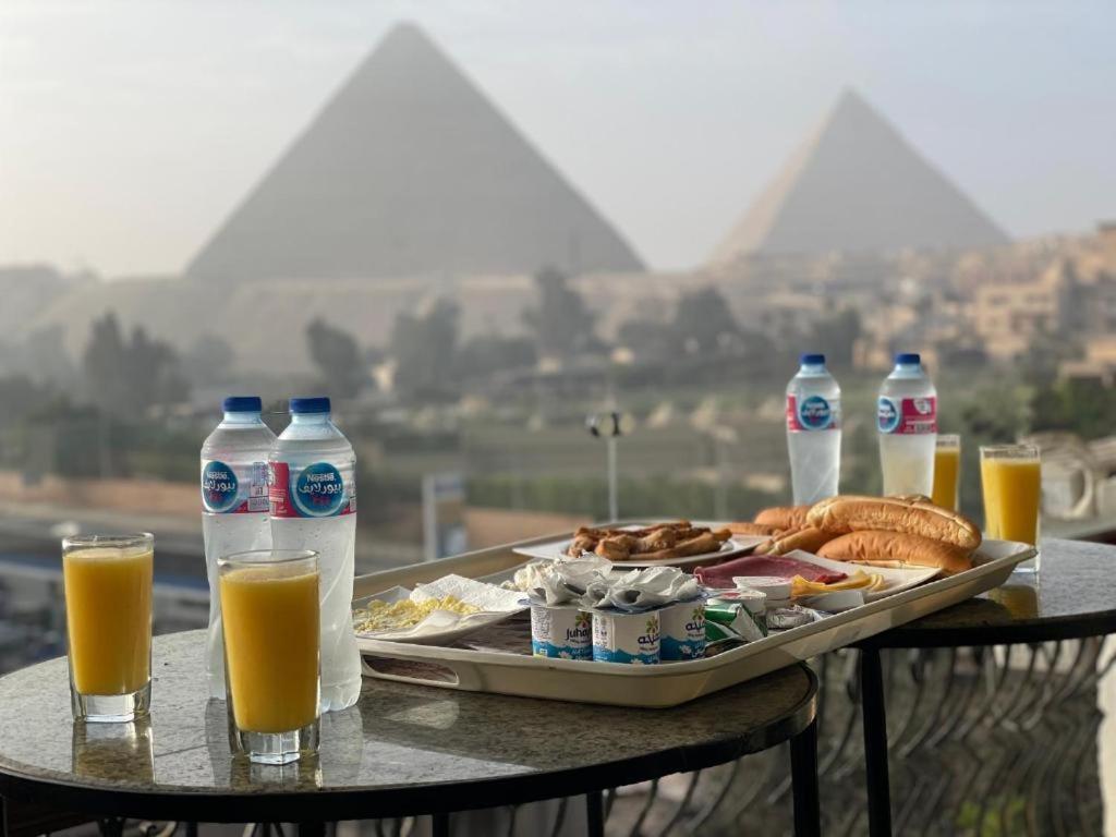 Unique Pyramids Boutique Inn Kafret el-Gabal Esterno foto
