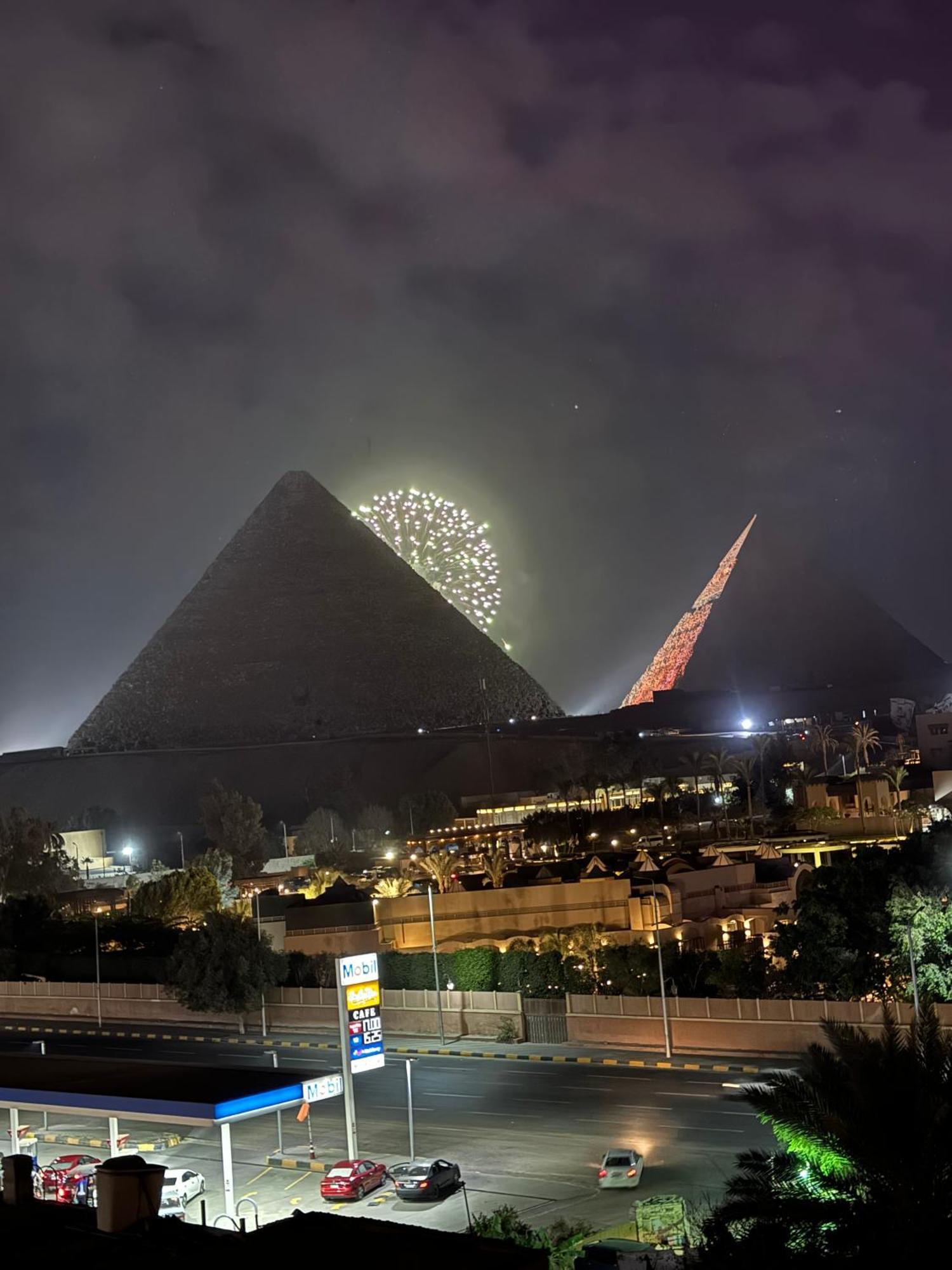 Unique Pyramids Boutique Inn Kafret el-Gabal Esterno foto